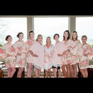 Pretty Plum Sugar robe